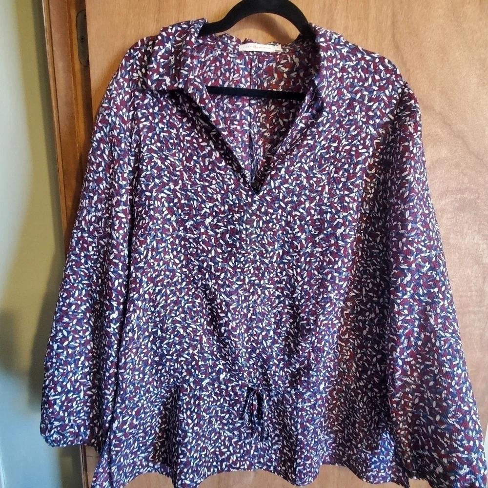 Tory Burch tunic blouse top. Red agate confetti. Sz 8 silk blend